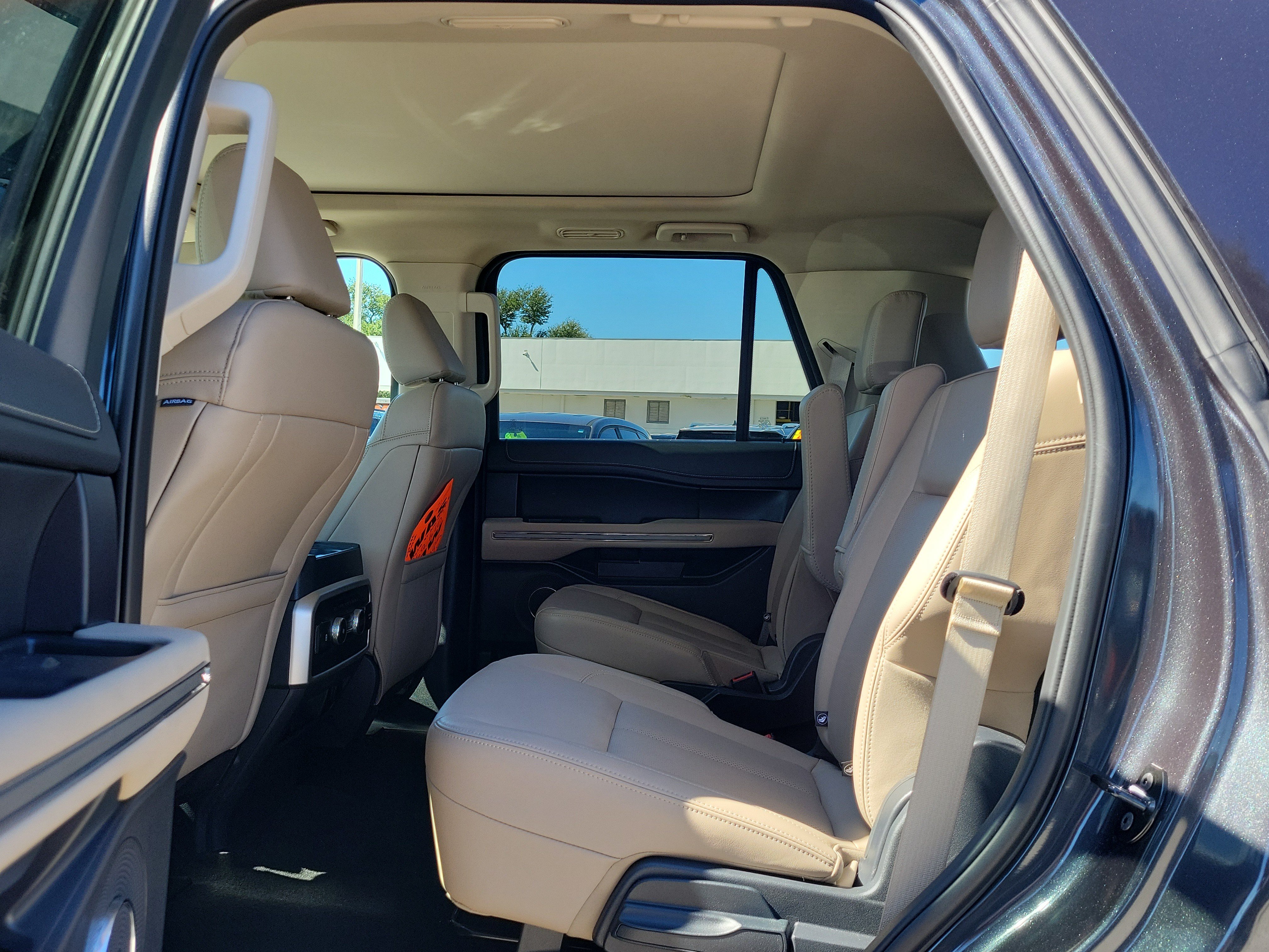 Certified 2024 Ford Expedition XLT RWD image 13