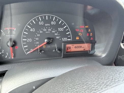 Used 2020 Nissan NV200 S FWD image 10