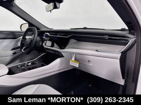 New 2026 Jeep Cherokee Laredo AWD/4WD image 27