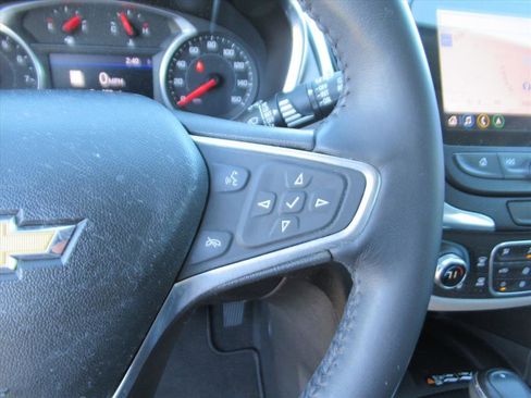 Used 2019 Chevrolet Equinox Premier image 18