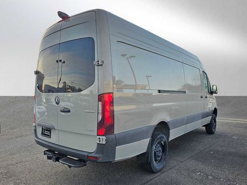 New 2026 Mercedes-Benz Sprinter 2500 image 3