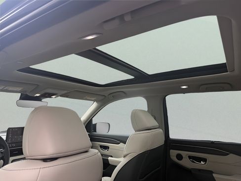 New 2026 Honda Pilot Touring image 33