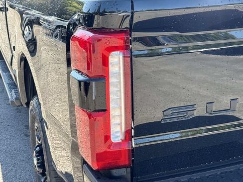 New 2026 Ford F250 XLT w/ XLT Premium Package AWD/4WD image 12