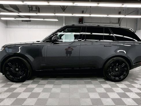 Used 2024 Land Rover Range Rover Autobiography AWD/4WD image 13