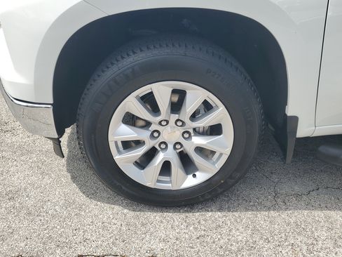 Used 2022 Chevrolet Silverado 1500 LT w/ All Star Edition Plus image 5