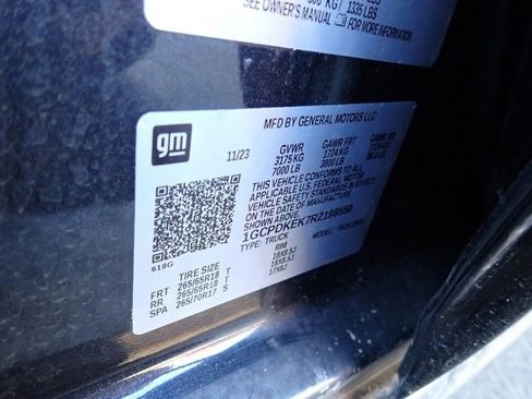 Used 2024 Chevrolet Silverado 1500 LT image 13