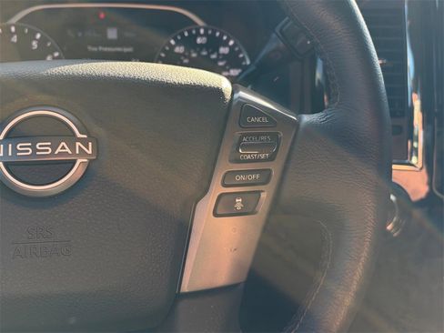 Used 2024 Nissan Titan Platinum Reserve w/ Moonroof Package image 13