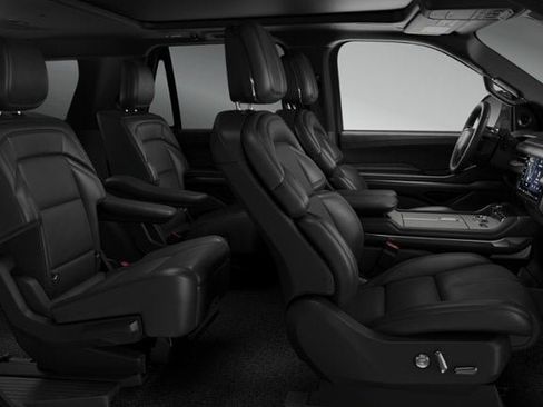 Used 2026 Lincoln Navigator Reserve w/ Jet Appearance Package AWD/4WD image 28