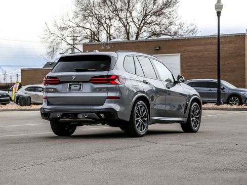 New 2026 BMW X5 xDrive40i w/ Executive Package image 5