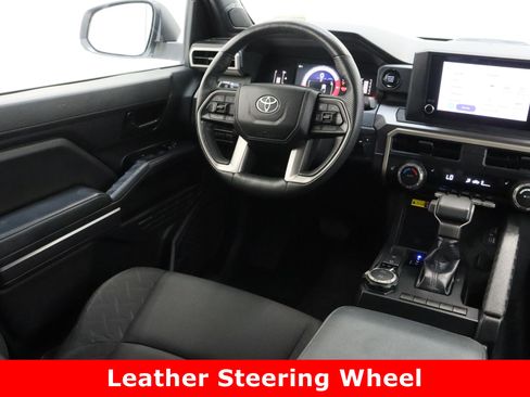 Certified 2024 Toyota Tacoma SR5 image 31