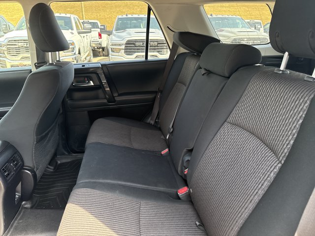 Used 2020 Toyota 4Runner TRD Off-Road AWD/4WD image 6