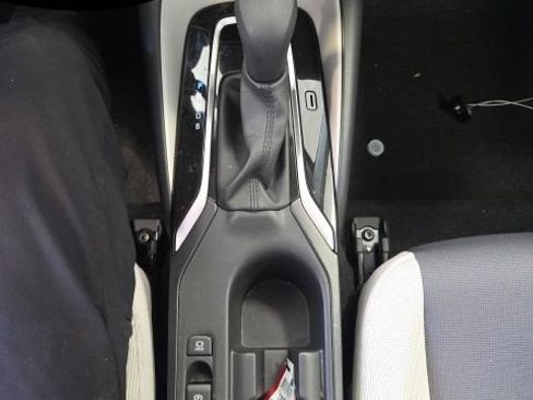 Used 2026 Toyota Corolla LE FWD image 22