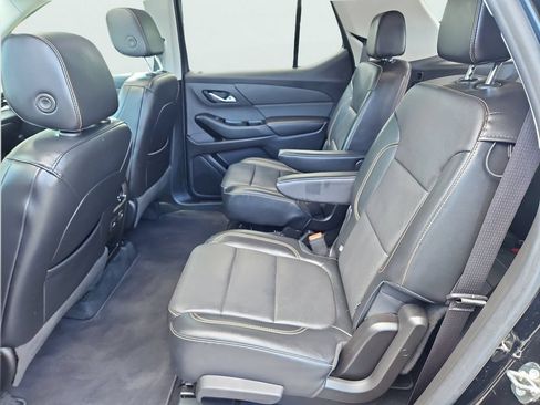 Used 2019 Chevrolet Traverse Premier w/ Redline Edition AWD/4WD image 36