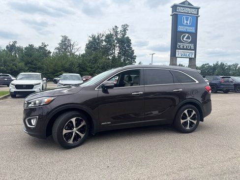 Used 2018 Kia Sorento EX AWD/4WD image 13
