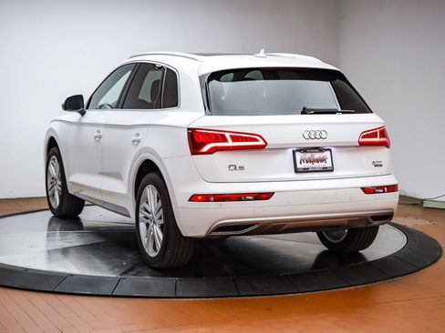 Used 2018 Audi Q5 2.0T Premium Plus w/ Premium Plus Package AWD/4WD image 12