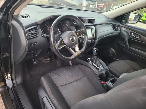 Used 2020 Nissan Rogue S w/ Special Edition Package image 13