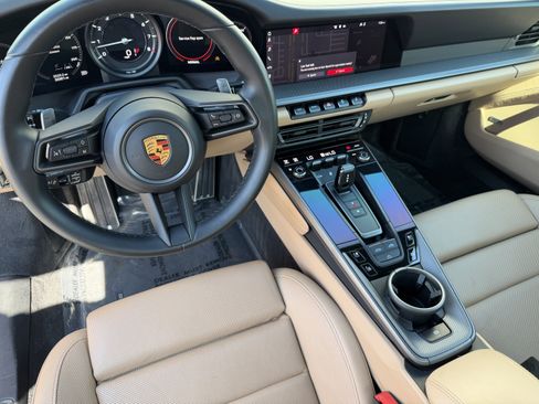 Certified 2020 Porsche 911 Carrera S image 17