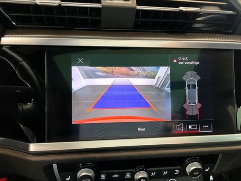 Used 2022 Audi Q3 2.0T Premium image 28