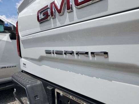 New 2026 GMC Sierra 1500 SLT w/ SLT Premium Plus Package AWD/4WD image 8