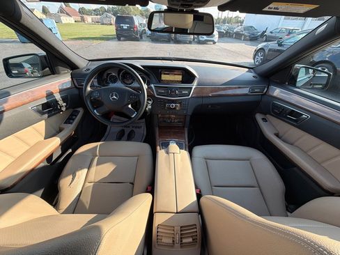 Used 2012 Mercedes-Benz E 350 4MATIC Sedan image 15