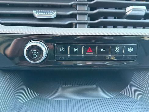 New 2026 Ford Explorer Active w/ Active Comfort Package image 29