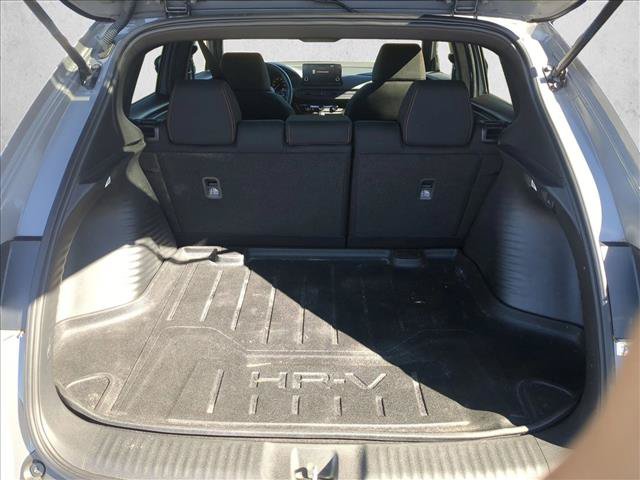 Used 2025 Honda HR-V Sport image 6