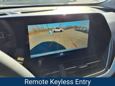 New 2026 Chevrolet Trax LT image 8