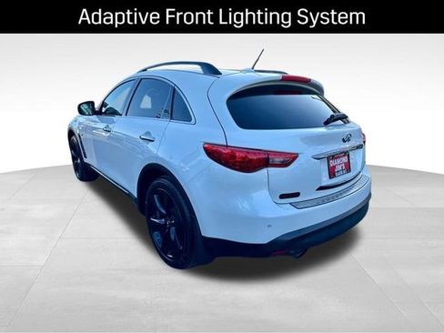 Used 2017 INFINITI QX70 AWD w/ Premium Package image 21