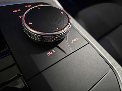 Used 2025 BMW i4 xDrive40i w/ Parking Assistance Package image 26