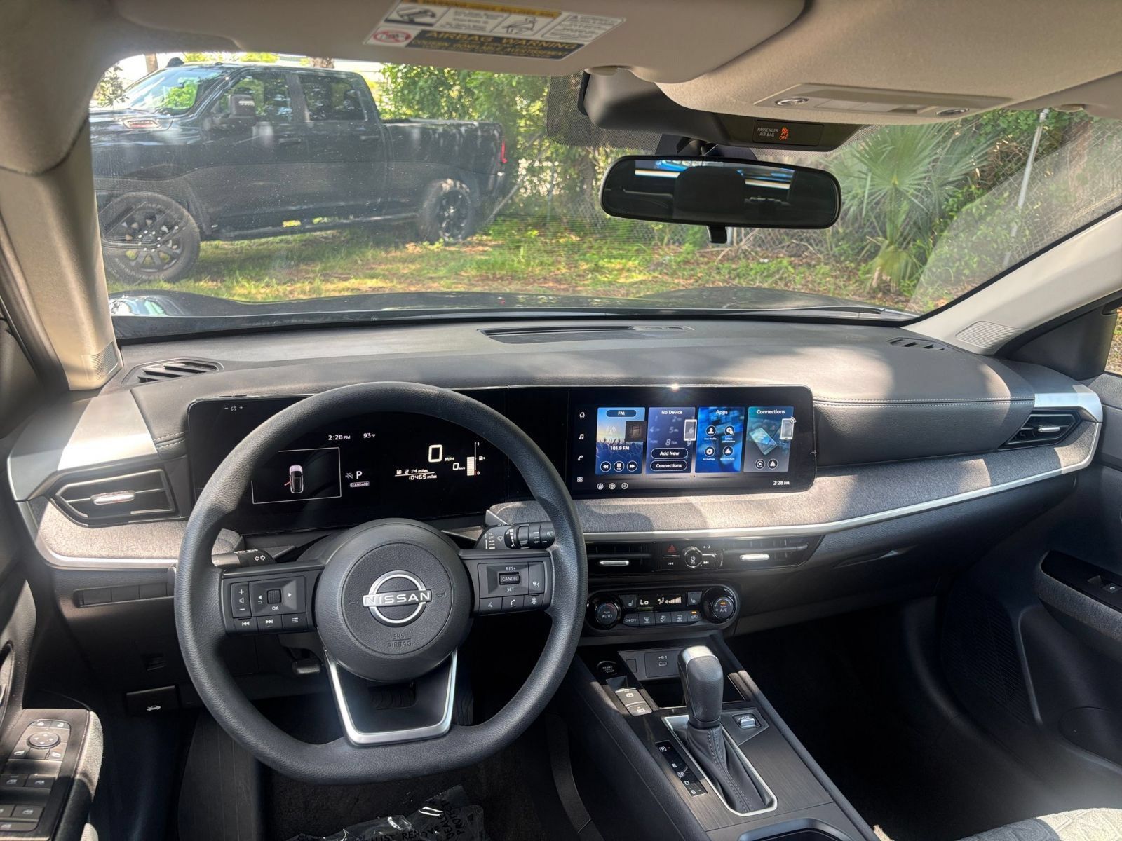 Used 2026 Nissan Kicks SV w/ Cold Weather Package FWD image 31