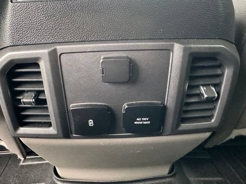 Used 2018 Ford F150 XLT w/ Equipment Group 302A Luxury AWD/4WD image 18