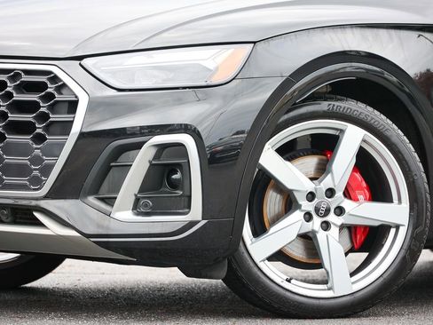 Used 2021 Audi SQ5 Premium Plus w/ Premium Plus Package image 17