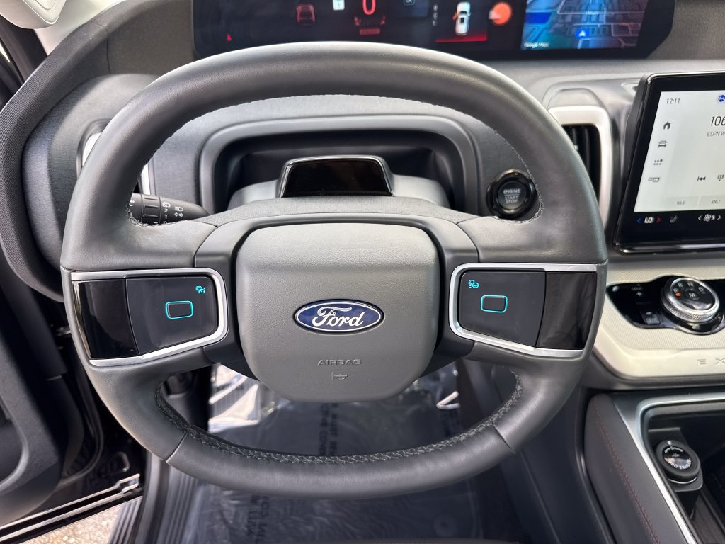 Used 2025 Ford Expedition Max Active RWD image 16