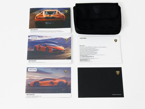 Used 2024 Lamborghini Revuelto AWD/4WD image 92