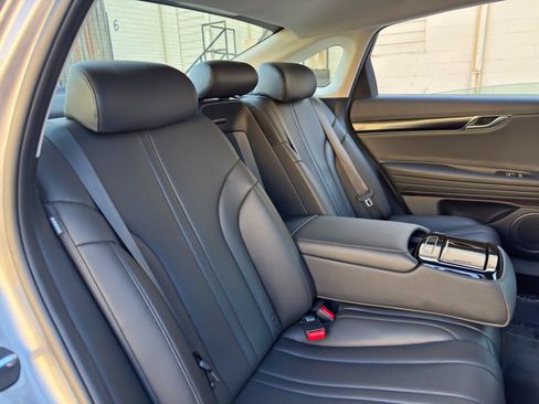 Used 2025 Genesis G80 2.5T AWD/4WD image 44