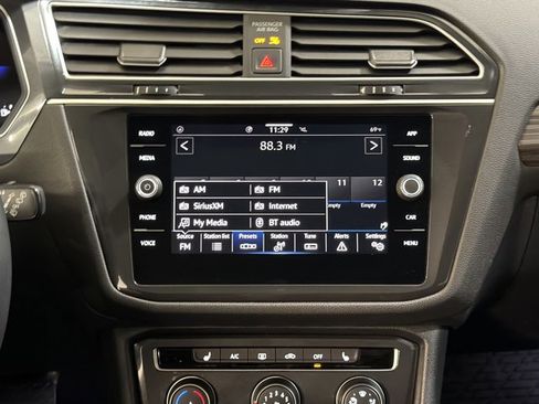 Certified 2024 Volkswagen Tiguan Wolfsburg Edition FWD image 32