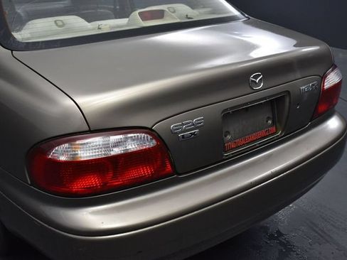 Used 2000 MAZDA 626 FWD image 16