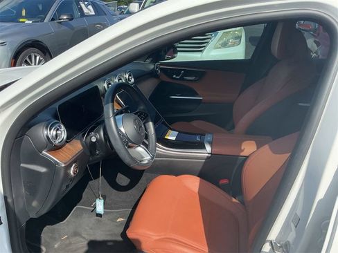 Used 2022 Mercedes-Benz C 300 Sedan image 8