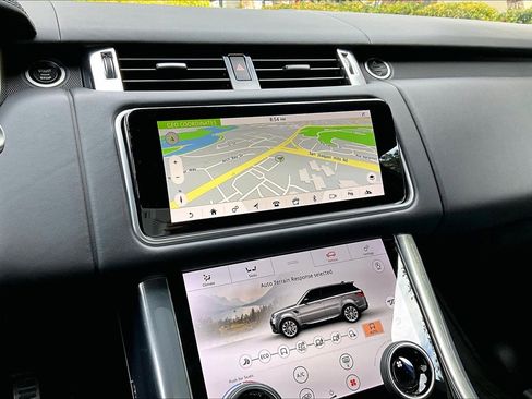 Used 2020 Land Rover Range Rover Sport SVR image 5