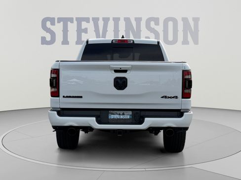 Used 2022 RAM 1500 Laramie AWD/4WD image 4