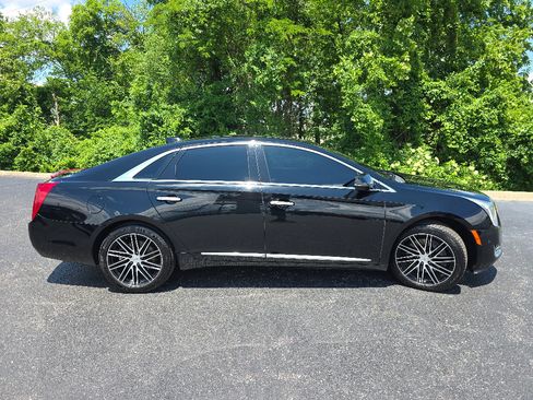Used 2016 Cadillac XTS Luxury w/ Driver Awareness Package FWD image 7