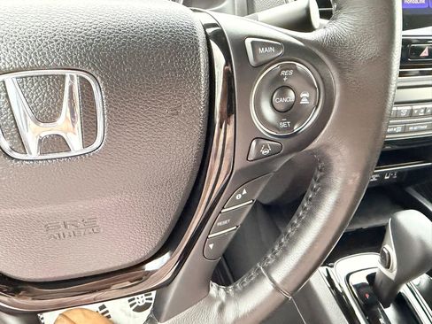 Used 2019 Honda Ridgeline RTL-E image 23