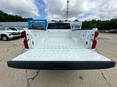 Used 2023 Chevrolet Silverado 2500 Custom w/ Custom Value Package AWD/4WD image 28