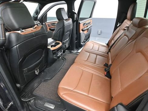 Used 2019 RAM 1500 Laramie Longhorn image 40