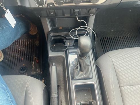 Used 2023 Toyota Tacoma SR image 14