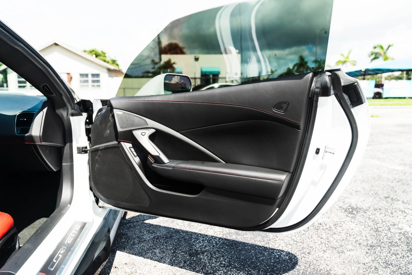 Used 2016 Chevrolet Corvette Z06 RWD image 18