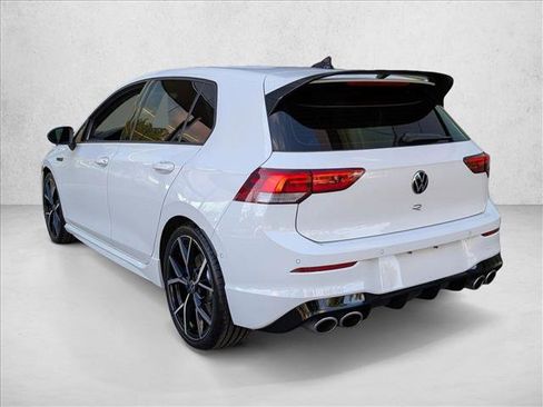 Used 2023 Volkswagen Golf R image 8