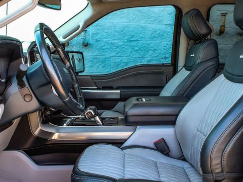 Used 2022 Ford F150 Limited image 29