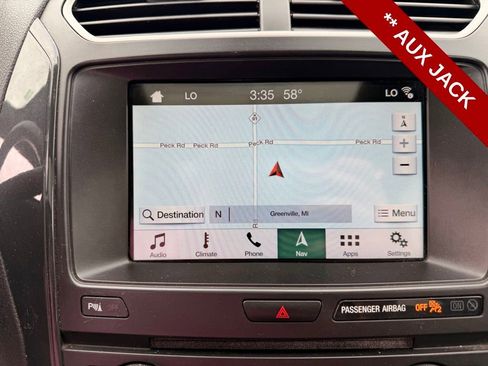 Used 2018 Ford Explorer XLT w/ Equipment Group 202A AWD/4WD image 25
