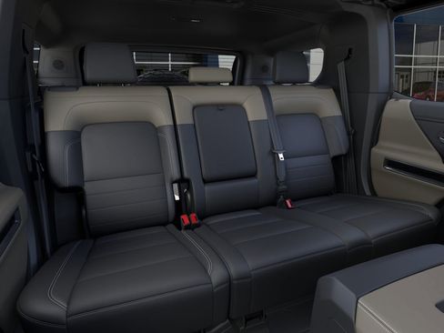 New 2026 GMC Hummer EV SUV AWD/4WD image 17
